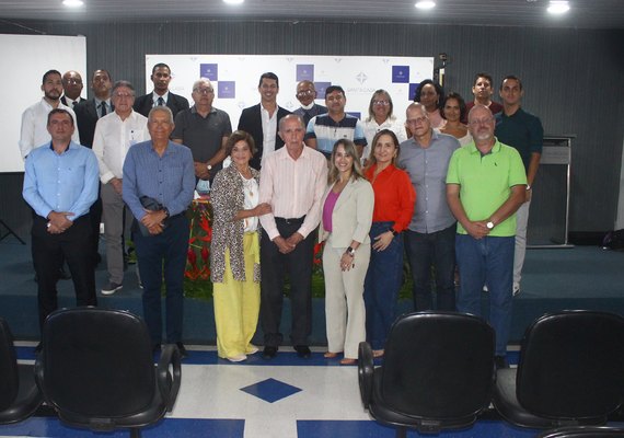 Humberto Gomes de Melo é reeleito provedor da Santa Casa de Maceió