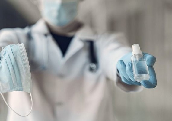Medidas sanitárias devem ser mantidas mesmo após vacinação