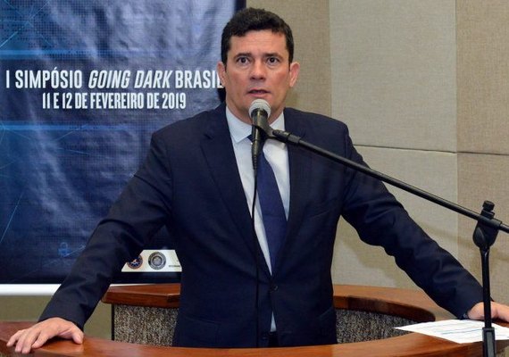 Após tumulto, audiência com Moro na Câmara é encerrada