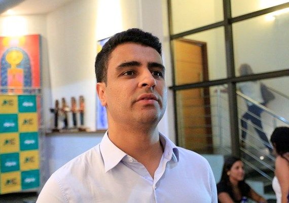 Deputado quer recursos  partidários contra Covid-19