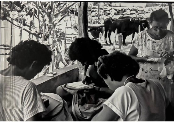 Exposição Correnteza - Ilha do Ferro exibe fotos de Celso Brandão