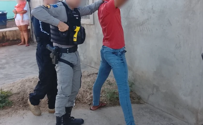 Mulher morre e marido fica ferido após discussão por barulho