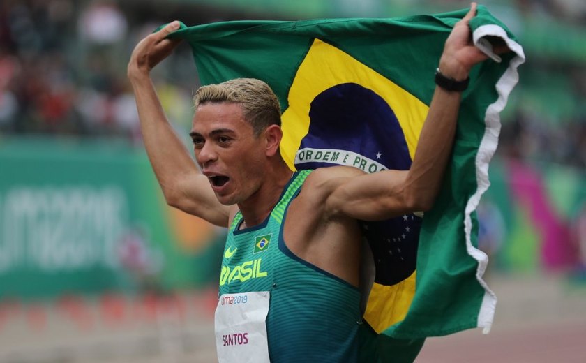 Altobeli da Silva brilha e leva o ouro nos 3.000m com obstáculos