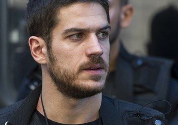 Após Marco Pigossi, Globo pode perder mais atores para a Netflix