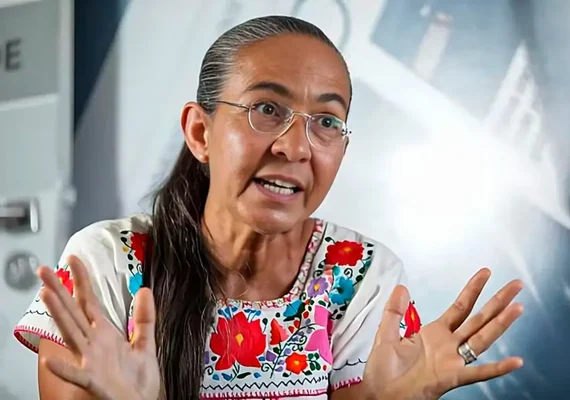 Com suspensão de Glauber, Heloísa Helena volta à Câmara e reacende trajetória de rupturas na esquerda