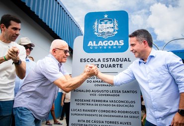 Governo inaugura 25ª Escola do Coração e sala do Saúde Até Você Digital em Estrela de Alagoas