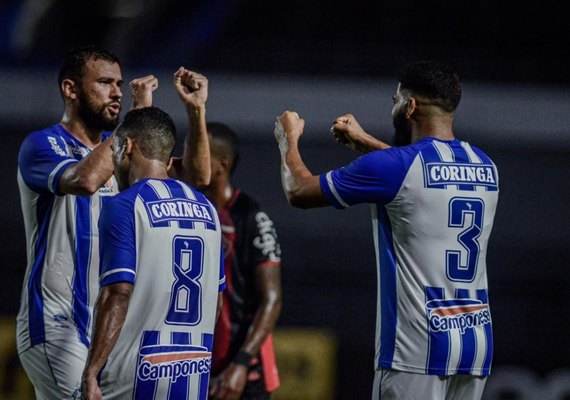 CSA vence Vitória e se coloca como sério candidato ao acesso