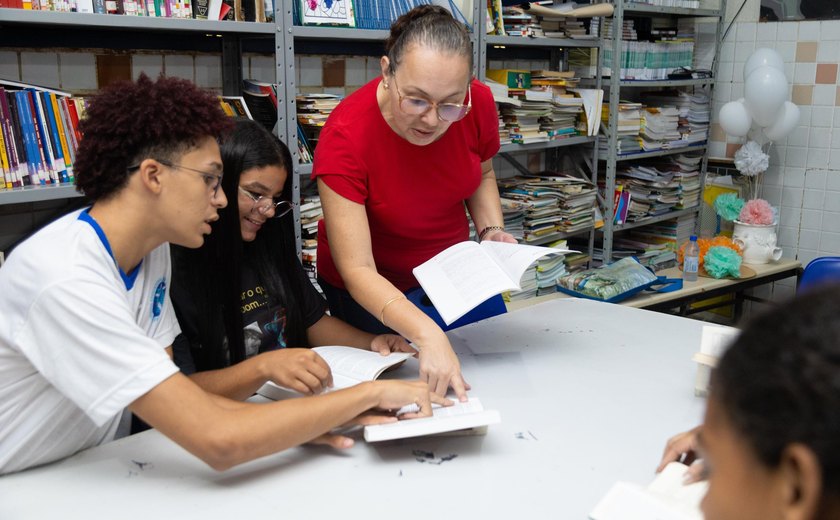 Seduc abre matrículas para vagas remanescentes da EJA