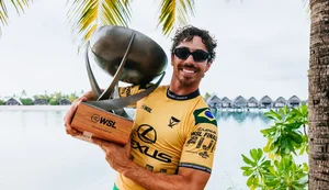 Inspirado em Ronaldo, Yago Dora destaca supremacia brasileira no surfe