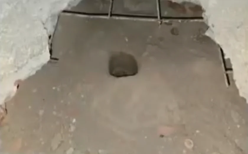 Túnel para fuga é descoberto em presídio de Maceió após denúncia de celulares e drogas