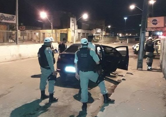 Ação conjunta da Polícia Militar reforça fiscalização na parte alta de Maceió