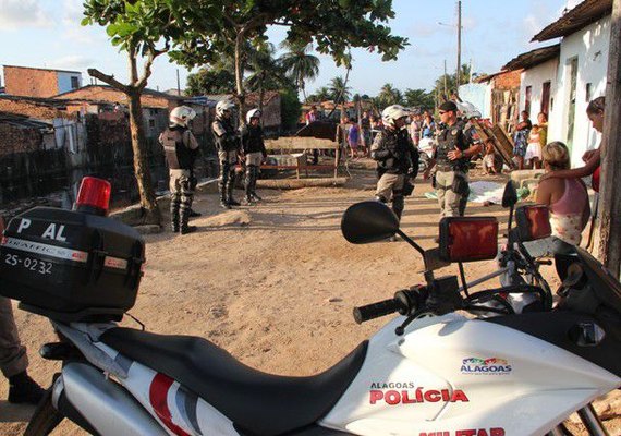 Corpo de adolescente é encontrado sem cabeça em grota