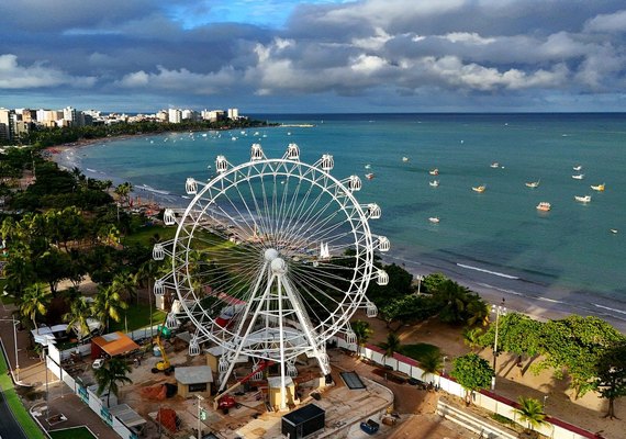 Roda Maceió inaugura em novembro com espetáculo na orla e promete transformar a experiência turística da cidade