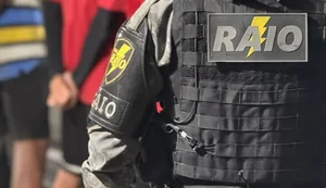 Três adolescentes são apreendidos suspeitos de furtar turistas na orla da Jatiúca