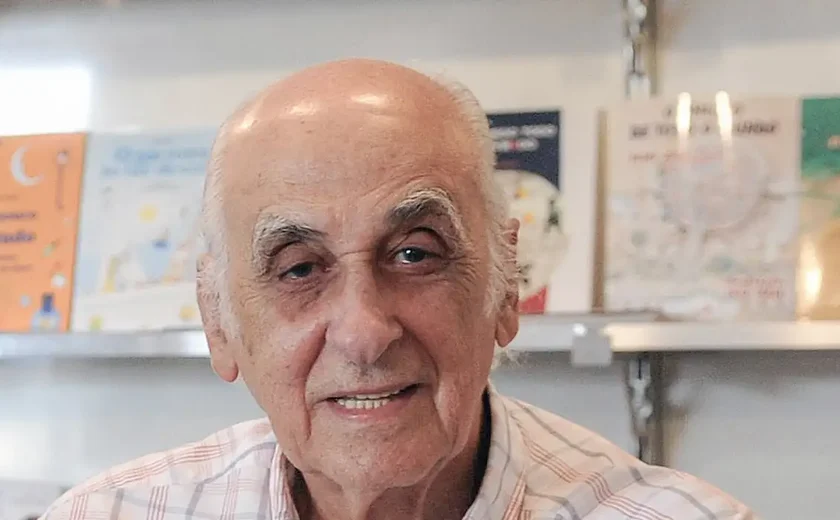 Jornalista Zuenir Ventura morre aos 95 anos