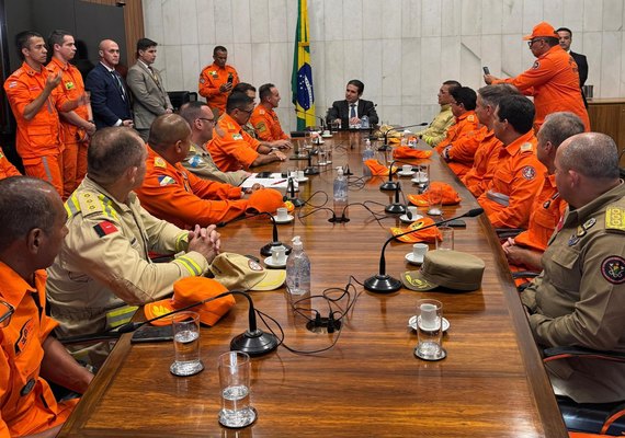 Comandante do CBM/AL discute melhorias para a corporação com o presidente da Câmara dos Deputados