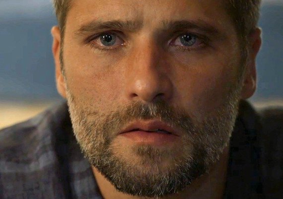 'O Sétimo Guardião': Gabriel descobre poder da fonte ao ser arranhado por León