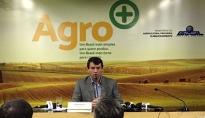 Agricultura anuncia afastamento de 33 servidores envolvidos na 'Carne Fraca'