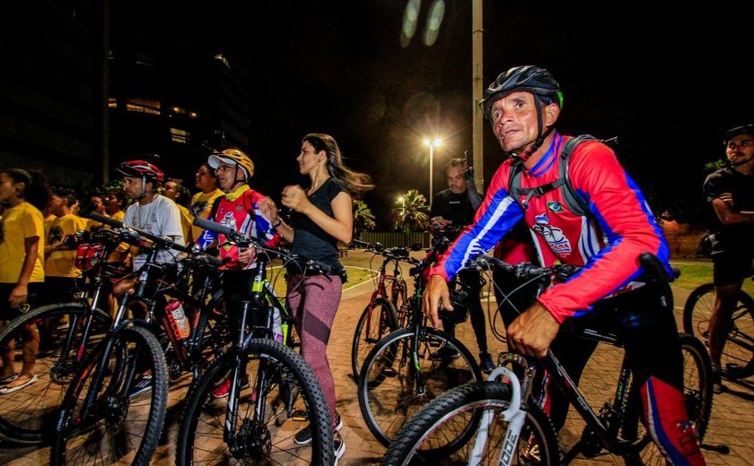 Passeio ciclístico marca início da Semana de Trânsito em Maceió
