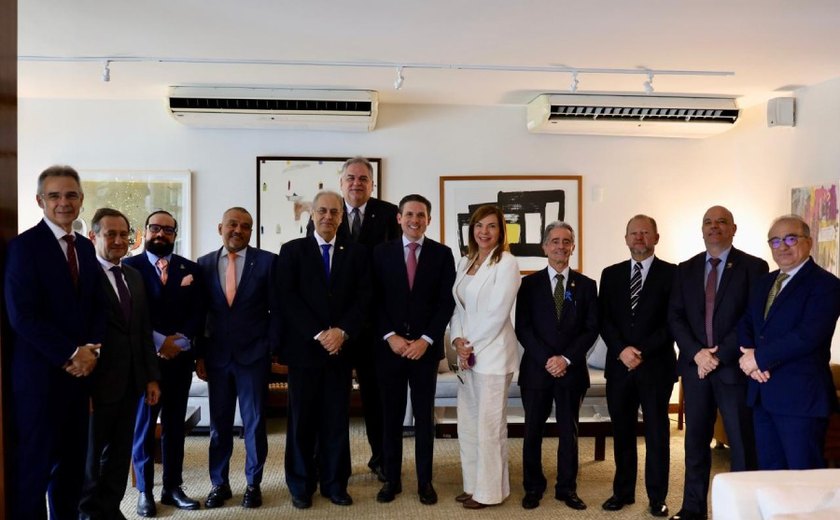 Presidente Fábio Bittencourt representa TJ/AL em reunião do Consepre com Hugo Motta