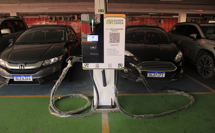 Alagoas ganha novas estações para carregar veículos elétricos