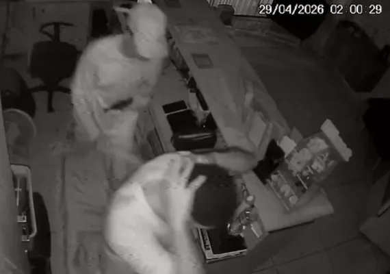 Imagens mostram ação de falsos policiais em pousada de Maceió antes de tiroteio