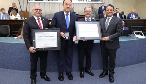Presidente da AMB é agraciado com a comenda Tavares Bastos e o título de Cidadão Honorário