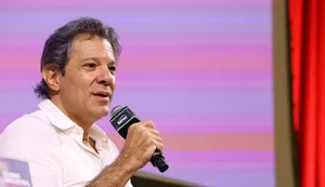 Banco Master é uma pancada no sistema bancário brasileiro, diz Haddad