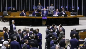 Câmara aprova texto-base do projeto de lei antifacção