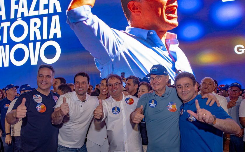 Renan e Yale reúnem multidão no lançamento da campanha em Arapiraca