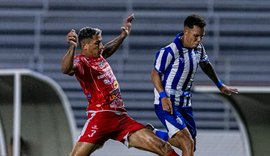 CSA líder: Itamar Schülle celebra solidez defensiva e evolução tática após vitória sobre o Penedense