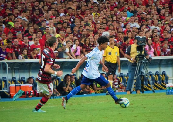 CSA perde para o Flamengo no Maracanã e permanece em situação difícil na Série A