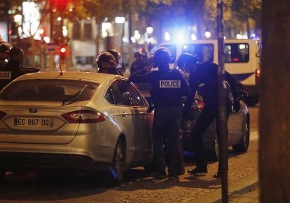 Policial e suposto atirador morrem em tiroteio na França
