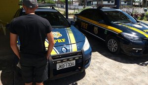 Após denúncias, motorista de caminhão é preso pela PRF com rebite em São Miguel