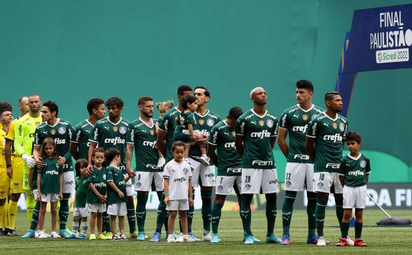 Palmeiras atropela São Paulo, faz 4 a 0, e é campeão paulista