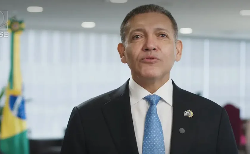TSE nega acusação de Flávio sobre expulsão de fiscais de sala-cofre