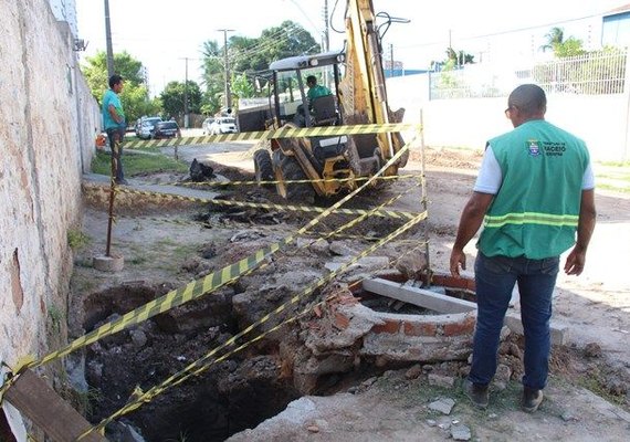 Iniciado trabalho de recuperação de ruas no Pinheiro