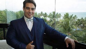 Após audiência, jovem suspeito de planejar morte de padrasto é liberado em Maceió