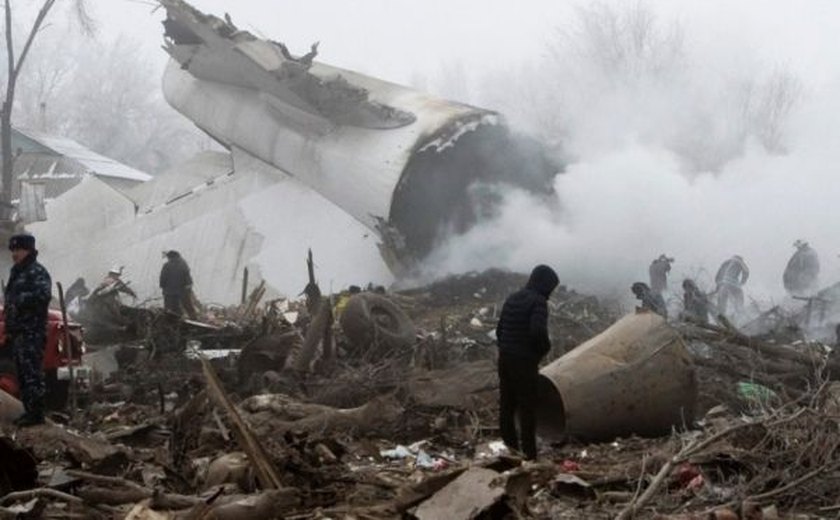 Avião de carga turco cai no Quirguistão; há ao menos 37 mortos