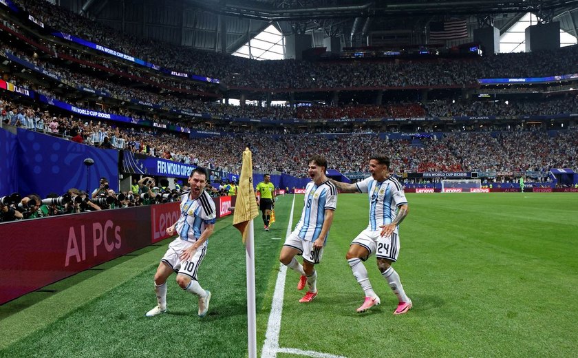 Sedes da Copa em 2030, Espanha e Argentina já preparam nova geração