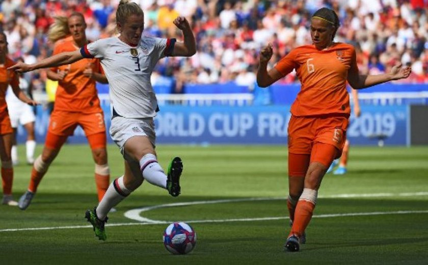 Seleção feminina dos Estados Unidos vence Holanda e conquista Copa pela quarta vez