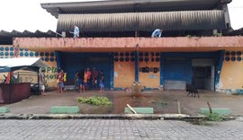 Mercado provisório abriga feirantes do Jacintinho para reforma do equipamento público