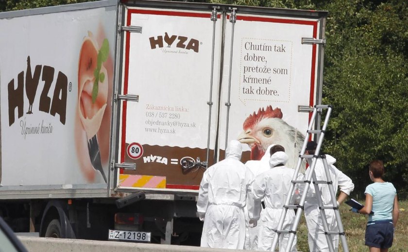 Responsáveis por morte de 71 imigrantes em caminhão frigorífico pegam prisão perpétua