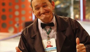 Humorista Marquito, do Ratinho, é internado em coma após acidente