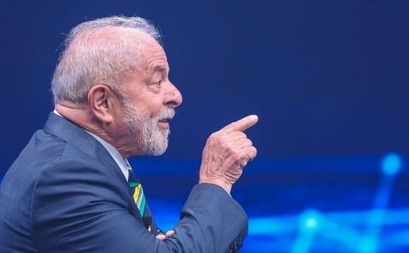 Lula defende o ‘direito ao churrasco’ e ironiza Bolsonaro: “ele pensa que só ele pode”