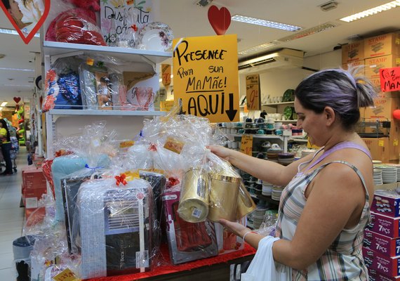 Dias das Mães traz boas expectativas de vendas no comércio de Maceió