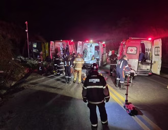 Delmiro Gouveia: mãe e filha estão entre as cinco vítimas de acidente com ônibus em Minas Gerais