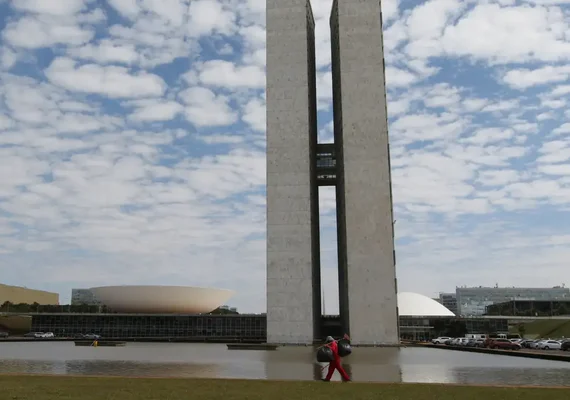 Congresso mais conservador deve mudar agenda, diz professor