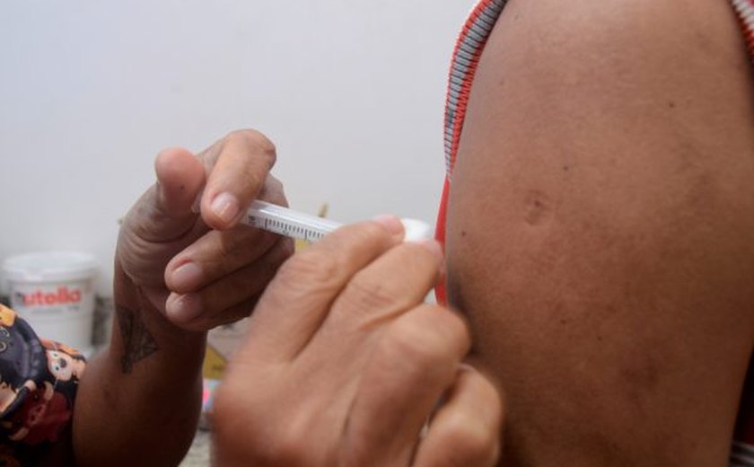 Alagoas começa a vacinar contra a gripe e o sarampo; saiba quem pode se imunizar