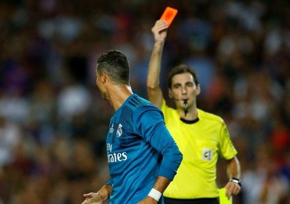 Comitê não aceita recurso e mantém punição a Cristiano Ronaldo
